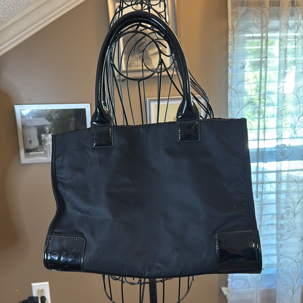 Tory  Burch Black with Paton Leather Purse - Picture 2 of 8